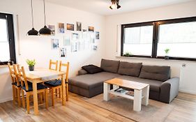 Ferienwohnung Am See - Sport Und Erholung - Wlan